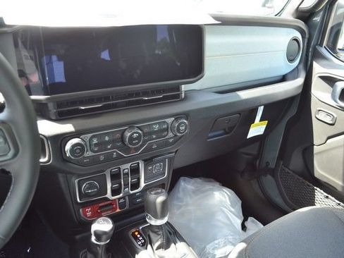 New 2026 Jeep Wrangler Unlimited Sport AWD/4WD image 20