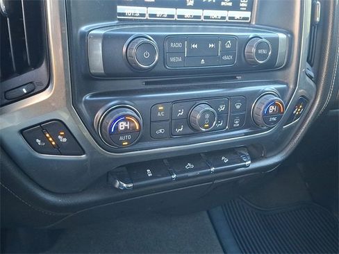 Used 2017 Chevrolet Silverado 1500 LTZ Z71 image 17