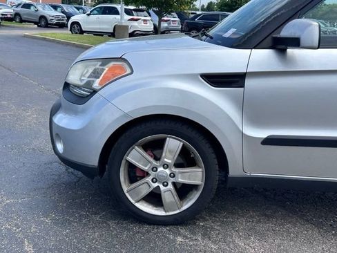 Used 2011 Kia Soul Sport FWD image 9