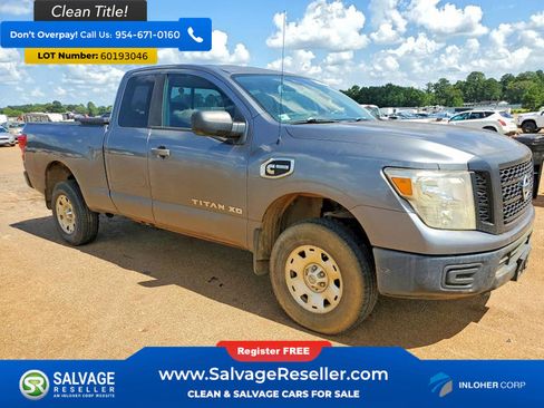 Used 2017 Nissan Titan S AWD/4WD image 5