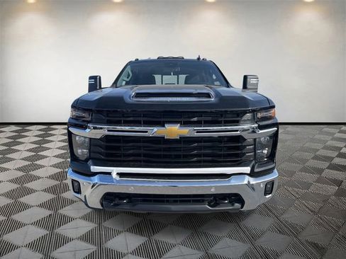 New 2026 Chevrolet Silverado 2500 LT w/ All Star Edition image 8