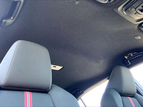 Used 2025 Toyota Corolla SE image 13