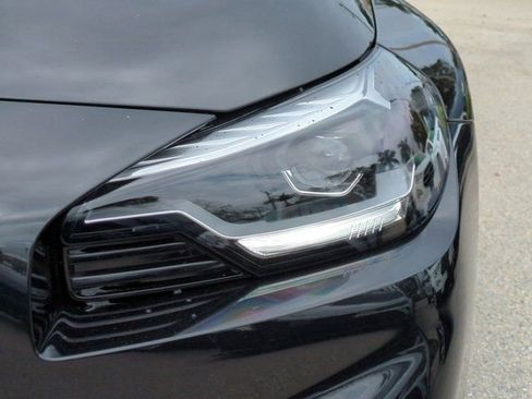 Used 2025 BMW M2 image 9