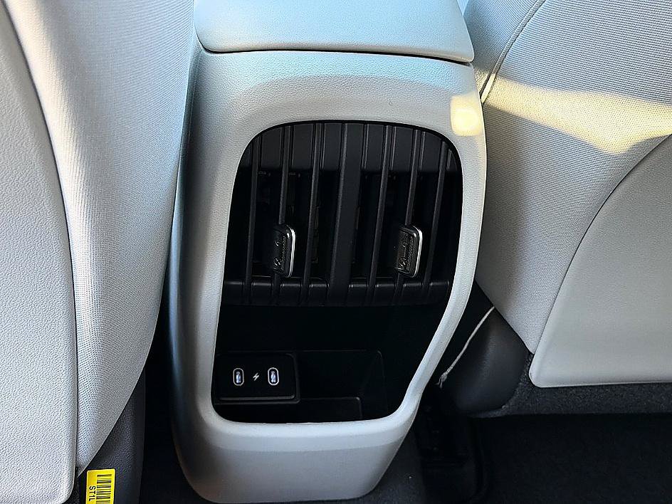 New 2027 Hyundai Kona SEL Sport AWD/4WD image 7