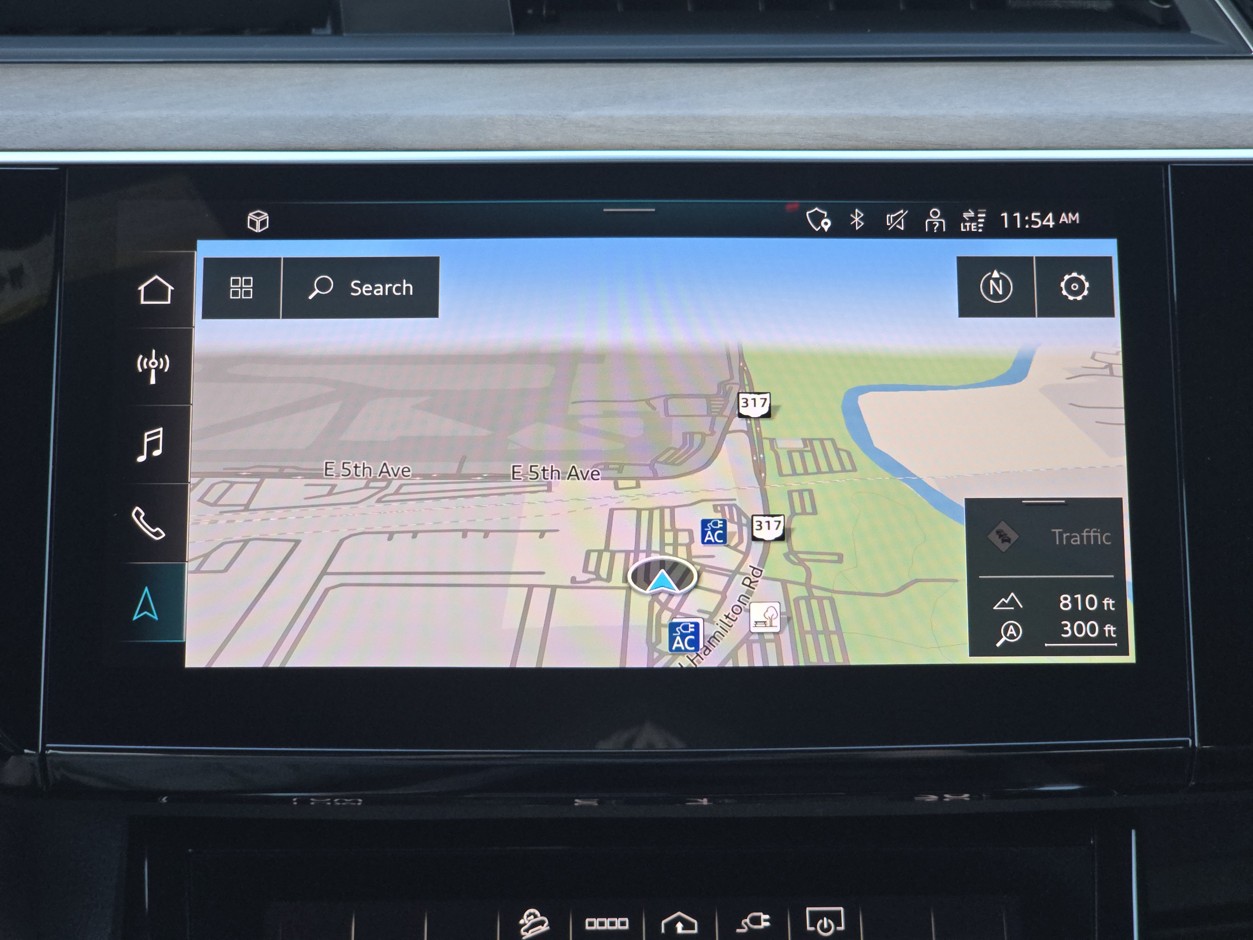 Used 2024 Audi Q8 e-tron Premium Plus AWD/4WD image 10