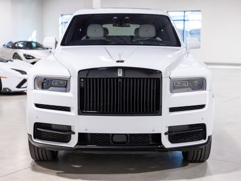 Used 2019 Rolls-Royce Cullinan image 11
