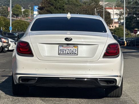Used 2019 Kia K900 Luxury w/ VIP Package image 5