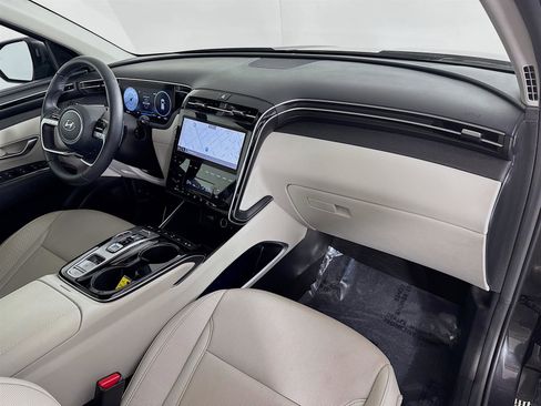 Certified 2023 Hyundai Tucson Limited image 31