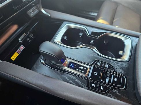 Certified 2025 Lexus RX 450h Luxury image 30