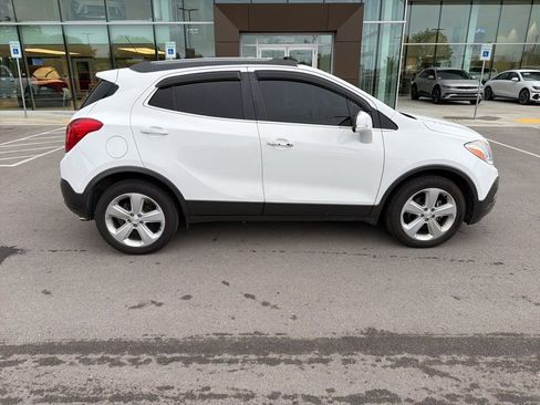 Used 2016 Buick Encore Premium image 8