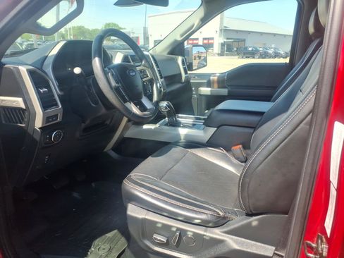 Used 2017 Ford F150 Lariat w/ Equipment Group 502A Luxury AWD/4WD image 11