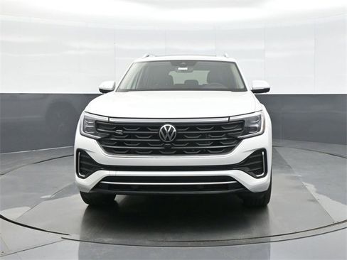 New 2026 Volkswagen Atlas SEL Premium R-Line image 2