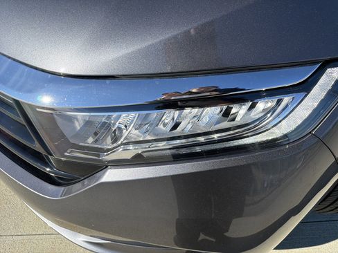 Used 2023 Honda Odyssey EX-L image 6
