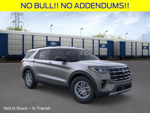 New 2026 Ford Explorer Active RWD image 8