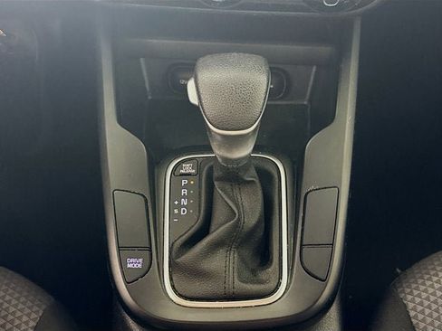 Certified 2023 Kia Soul LX w/ LX Technology Package image 16