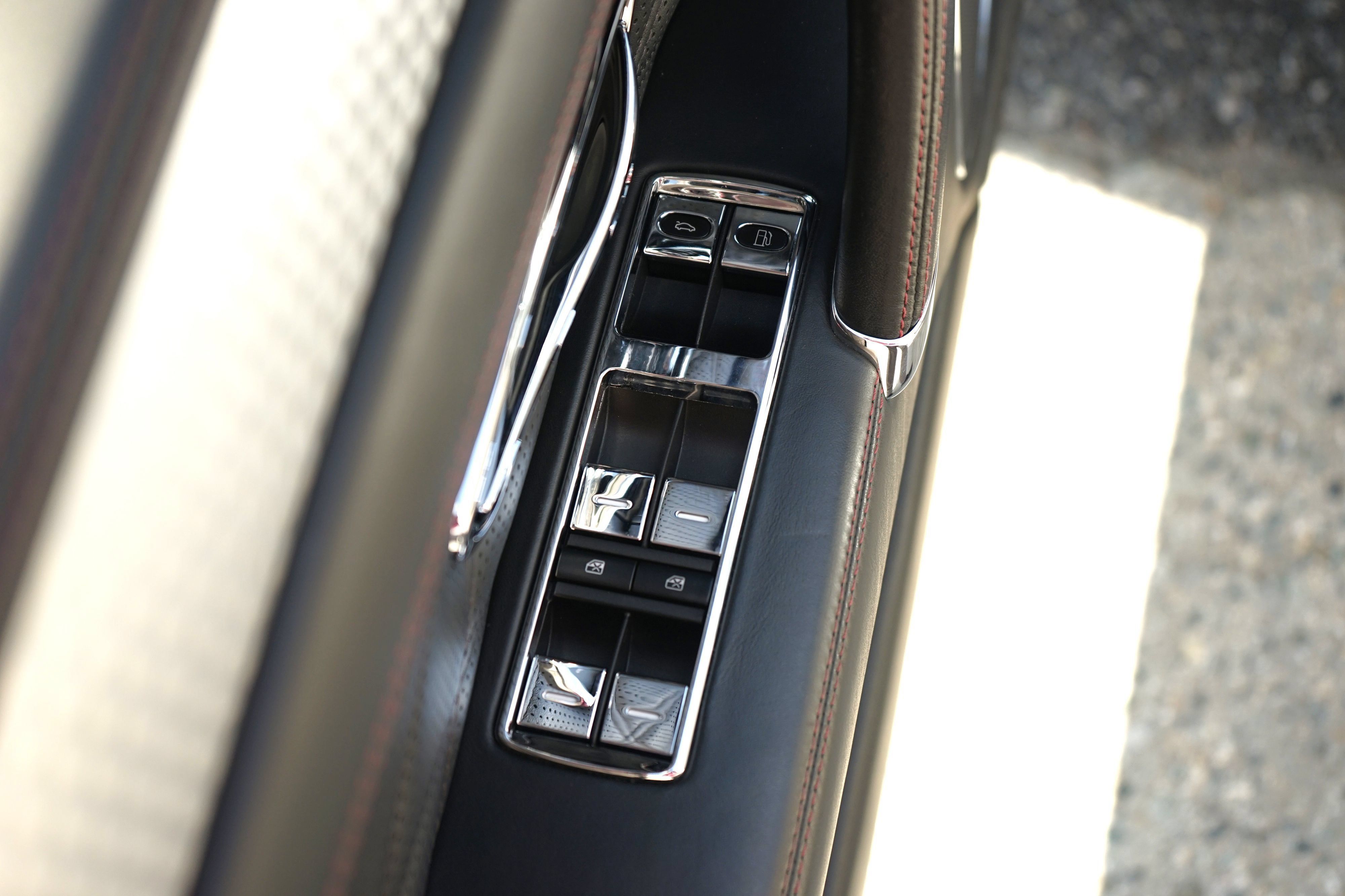 Used 2014 Bentley Flying Spur W12 AWD/4WD image 11