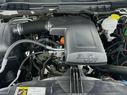 Used 2020 RAM 1500 Tradesman w/ Popular Equipment Group RWD image 31
