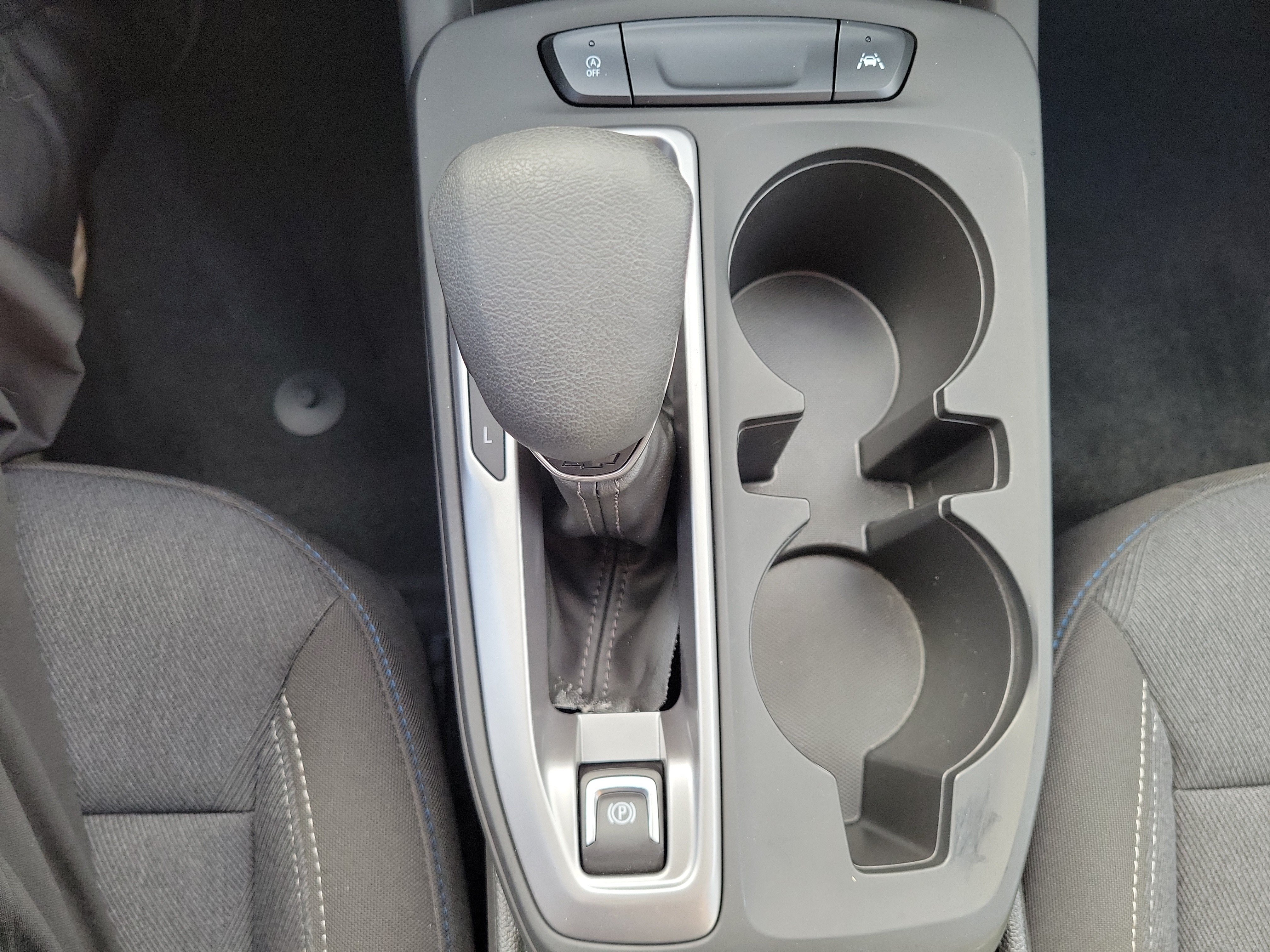 Used 2024 Chevrolet Trax LS w/ Driver Confidence Package FWD image 24
