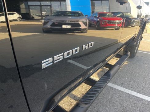 New 2026 Chevrolet Silverado 2500 Custom w/ Custom Value Package image 10