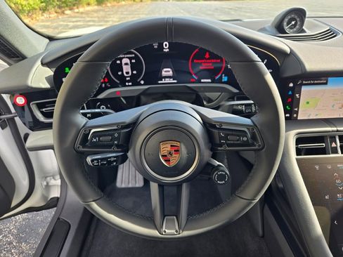 New 2026 Porsche Taycan image 29