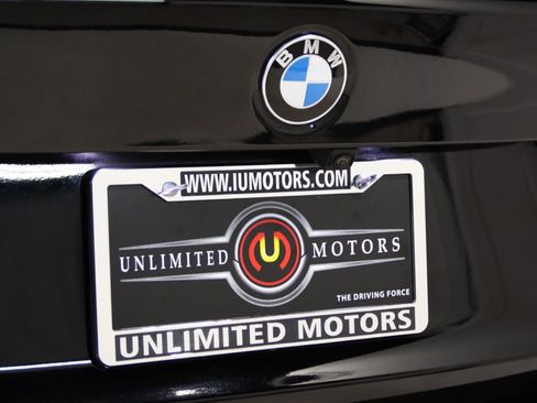 Used 2026 BMW 330i xDrive Sedan AWD/4WD image 4