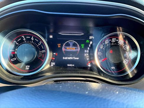 Used 2019 Dodge Challenger SXT w/ Driver Convenience Group image 17