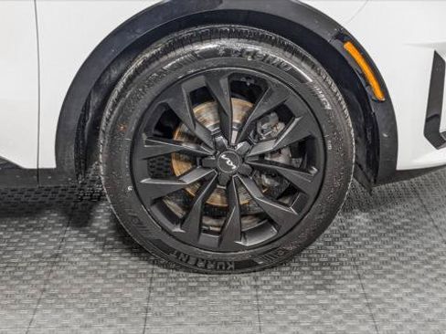 Used 2022 Kia Sorento SX FWD image 30