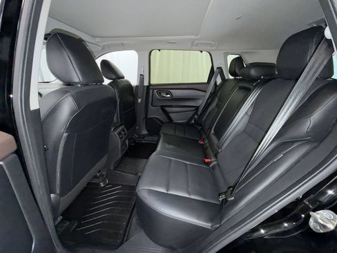 Used 2023 Nissan Rogue SV w/ SV Premium B Package AWD/4WD image 12