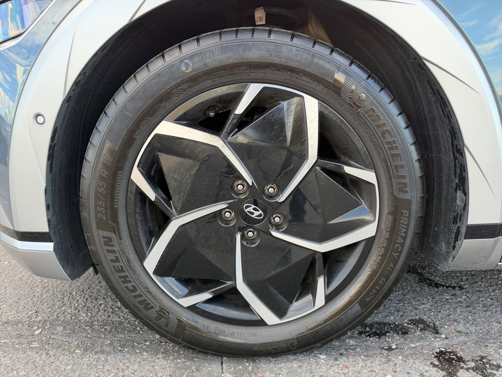 Certified 2024 Hyundai Ioniq 5 Limited RWD image 27
