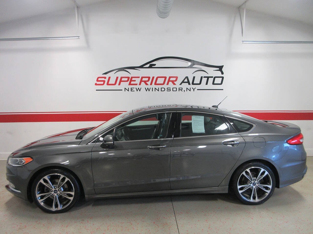 Used 2017 Ford Fusion Titanium AWD/4WD image 2