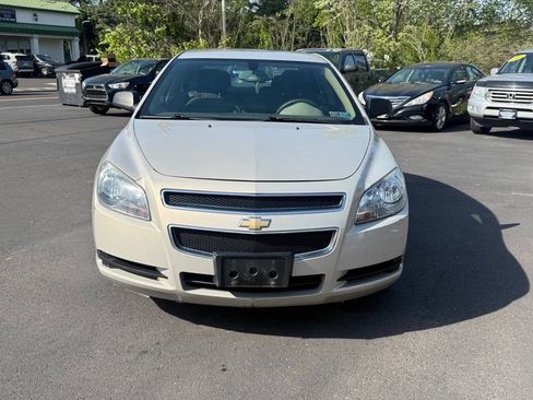 Used 2012 Chevrolet Malibu LS FWD image 3