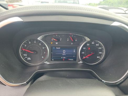 Used 2020 Chevrolet Blazer LT FWD image 13