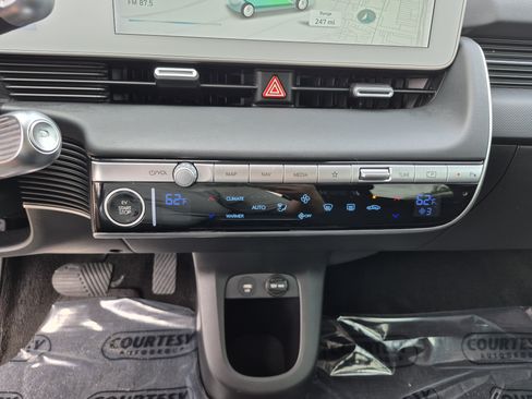 Certified 2024 Hyundai Ioniq 5 SEL RWD image 25
