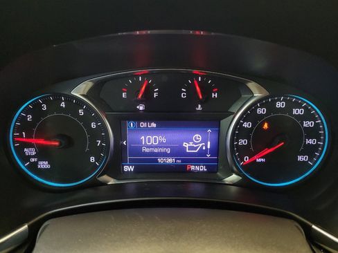 Used 2021 Chevrolet Equinox LT AWD/4WD image 23