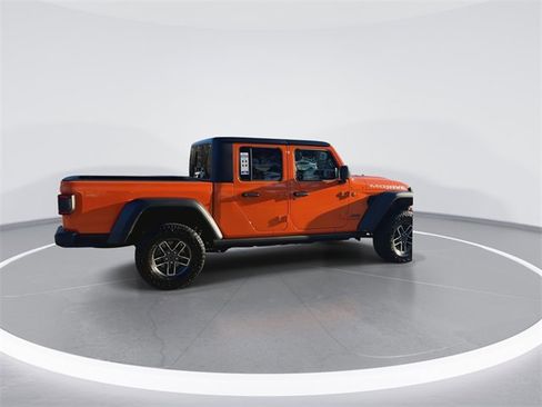 Used 2025 Jeep Gladiator Mojave w/ Steel Bumper Group image 8