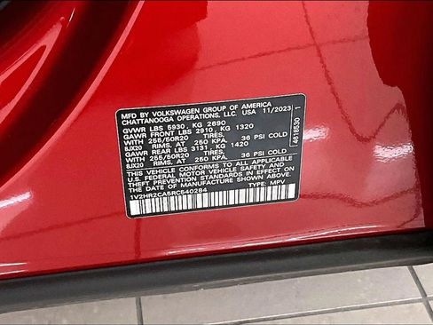 Used 2024 Volkswagen Atlas SE image 19