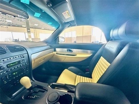 Used 2002 Ford Thunderbird image 22
