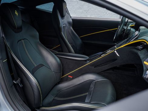 Used 2021 Ferrari Roma image 23