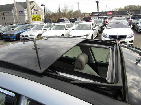 Used 2015 Hyundai Sonata Limited w/ Option Group 06 image 10