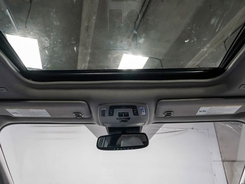 Certified 2025 Toyota Sienna XLE w/ XLE Plus Package AWD/4WD image 17
