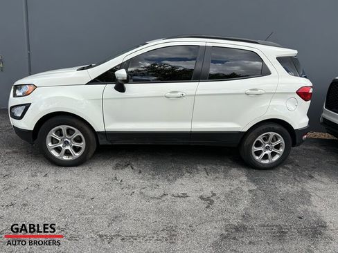 Used 2021 Ford EcoSport SE w/ SE Convenience Package image 4