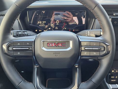 New 2026 GMC Terrain AT4 w/ Convenience Package III image 19