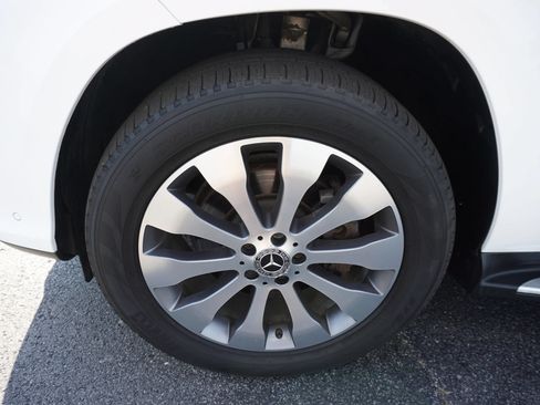 Used 2019 Mercedes-Benz GLS 450 4MATIC w/ Premium 1 Package image 39