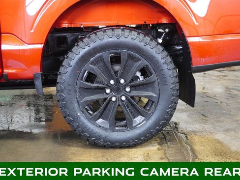 Used 2023 Ford F150 XLT w/ Trailer Tow Package image 5