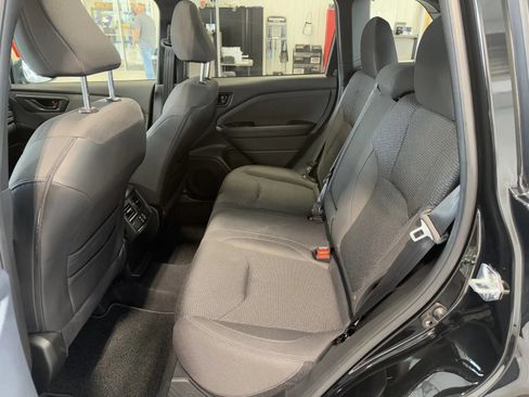 Used 2025 Subaru Forester Premium AWD/4WD image 14