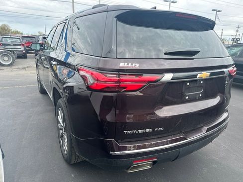 Used 2023 Chevrolet Traverse Premier AWD/4WD image 4