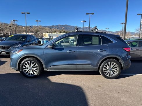 Used 2020 Ford Escape Titanium image 23