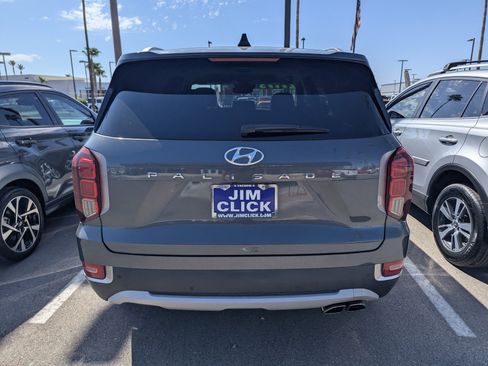 Used 2022 Hyundai Palisade SEL w/ 8P Bench Seat Package FWD image 5