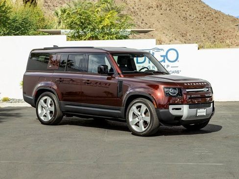 Used 2023 Land Rover Defender 130 First Edition AWD/4WD image 4