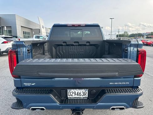 Used 2025 GMC Sierra 1500 Denali Ultimate AWD/4WD image 9